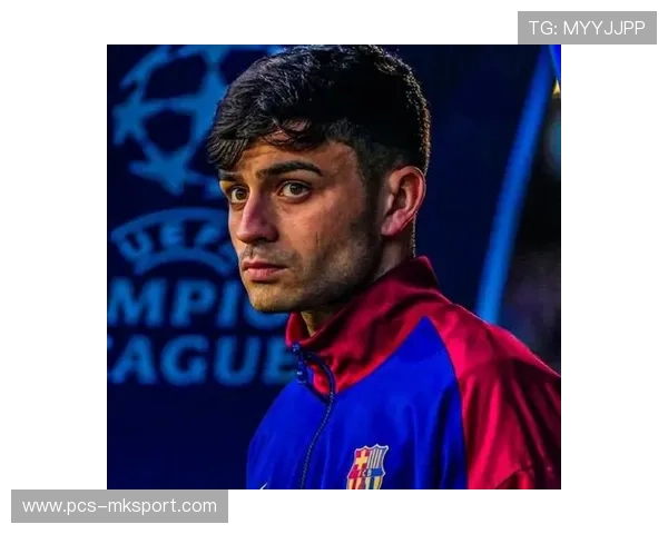 巴萨防守反击完美，佩德里突入禁区冷静推射