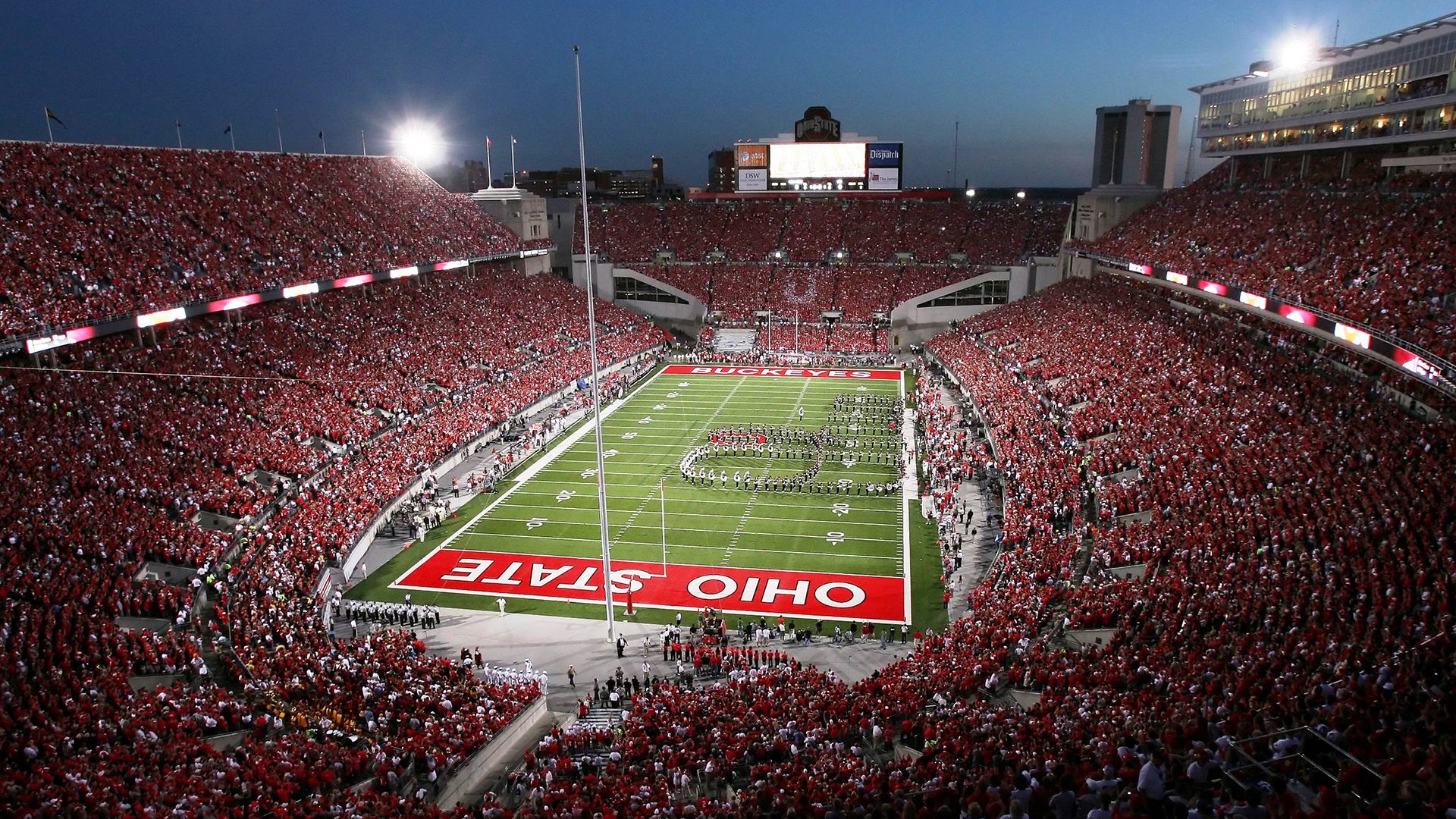 体育mk-花样滑冰融合灯光与舞美提升视觉体验，花样滑冰混合项目