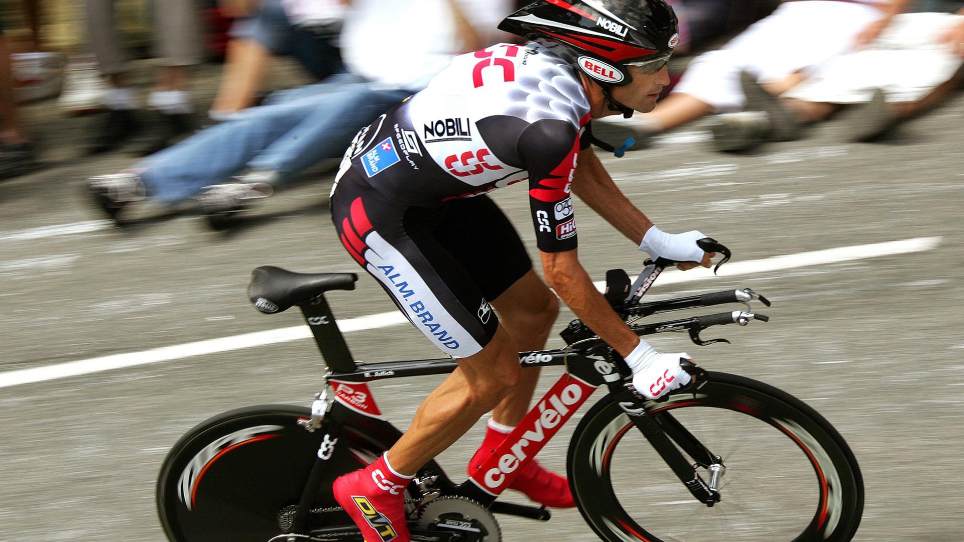 图穆亚的爆发力与出色的反击速度,成袋鼠队的致命武器,图阿vs穆勒