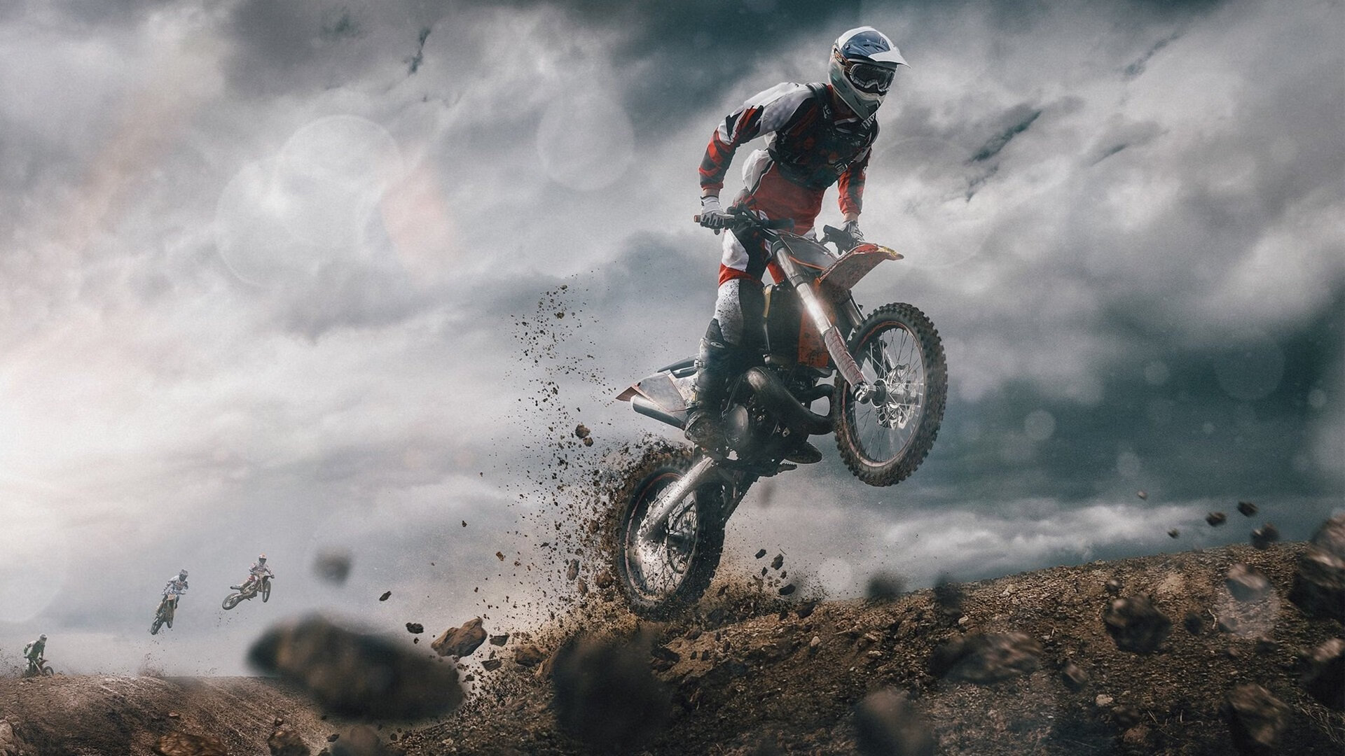 双打配合默契度训练课程推出，他们二人配合默契终于赢得了这场双打比赛的冠军